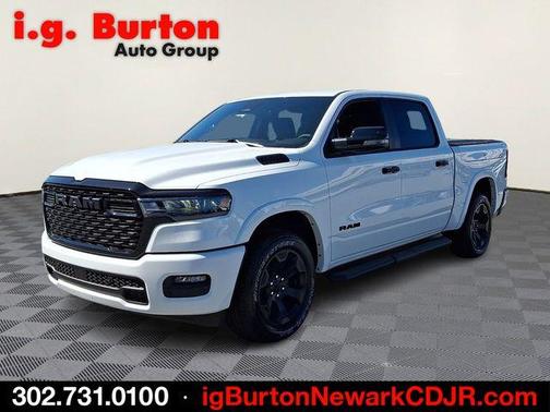 Bright White Clearcoat 2026 RAM 1500 Big Horn/Lone Star