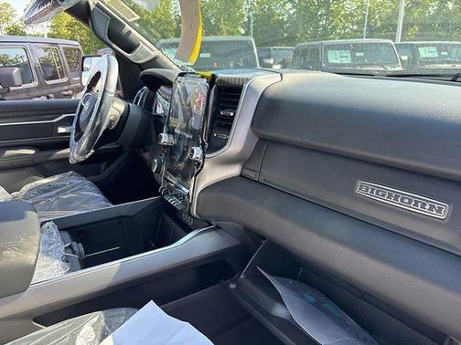 Bright White Clearcoat 2026 RAM 1500 Big Horn/Lone Star