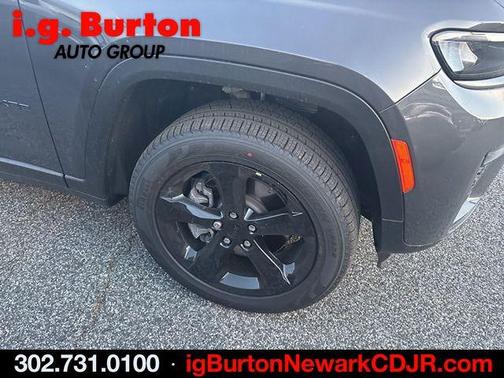 Metallic 2026 Jeep Grand Cherokee L Limited