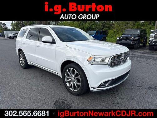 White 2018 Dodge Durango SXT