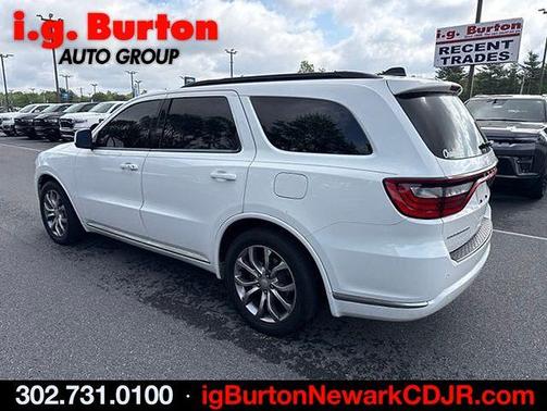 White 2018 Dodge Durango SXT