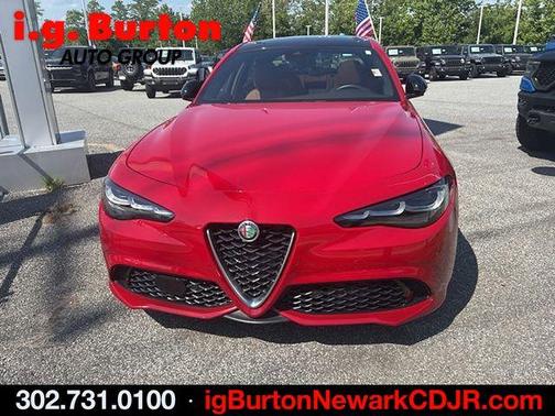 Rosso 2024 Alfa Romeo Giulia Ti