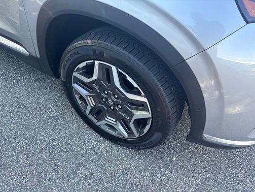 Shimmering Silver 2022 Hyundai SANTA FE Limited