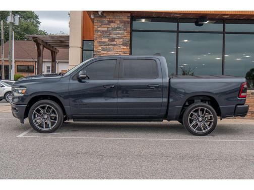 2021 RAM 1500 Sport