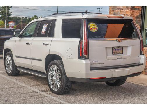 2019 Cadillac Escalade Luxury