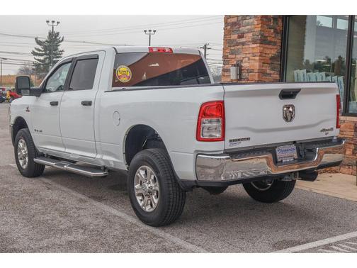 2023 RAM 2500 Big Horn Crew Cab 4x4 6'4' Box