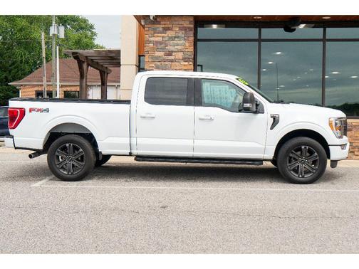 Oxford White 2023 Ford F-150 XLT