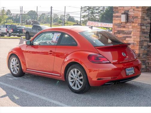 2017 Volkswagen Beetle 1.8T SE