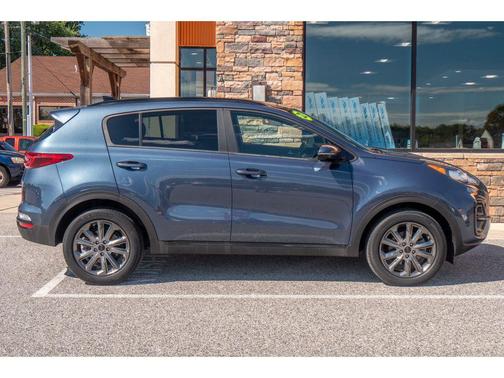 2022 Kia Sportage S