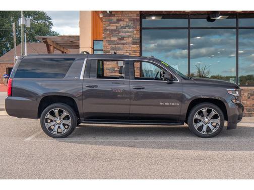 2016 Chevrolet Suburban LT