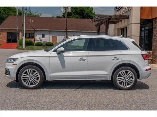 2020 Audi Q5 45 Premium Plus