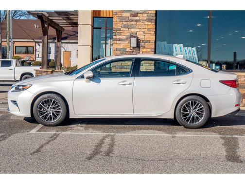 2018 Lexus ES 350 Base