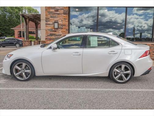 2016 Lexus IS 350 Base