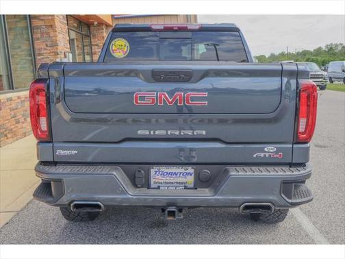 2019 GMC Sierra 1500 AT4