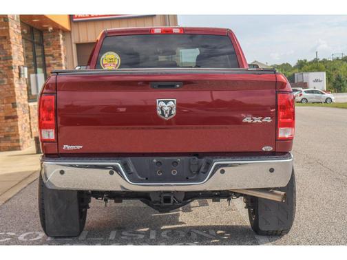 2017 RAM 2500 Tradesman Crew Cab 4x4 6'4' Box