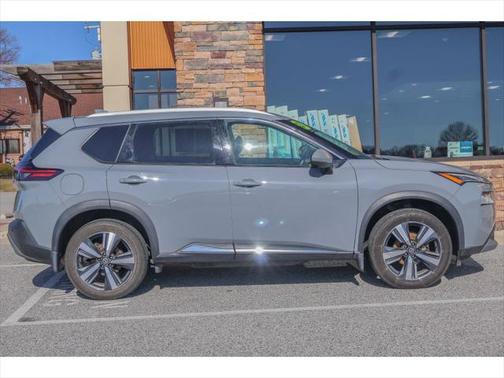 2021 Nissan Rogue SL