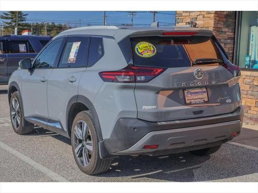 2021 Nissan Rogue SL