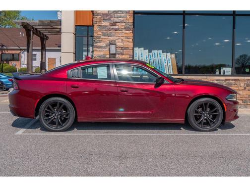 2018 Dodge Charger SXT Plus