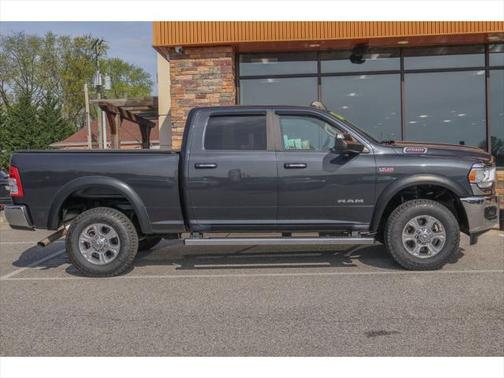 2019 RAM 2500 Big Horn Crew Cab 4x4 6'4' Box