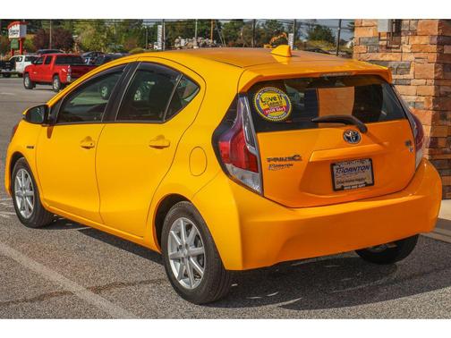 2015 Toyota Prius c Three