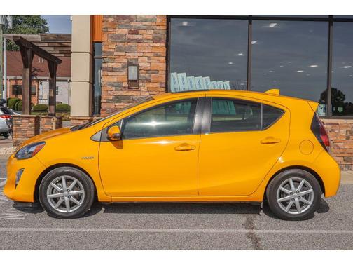 2015 Toyota Prius c Three