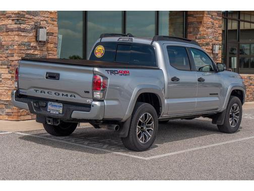 2022 Toyota Tacoma TRD Sport