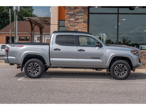 2022 Toyota Tacoma TRD Sport