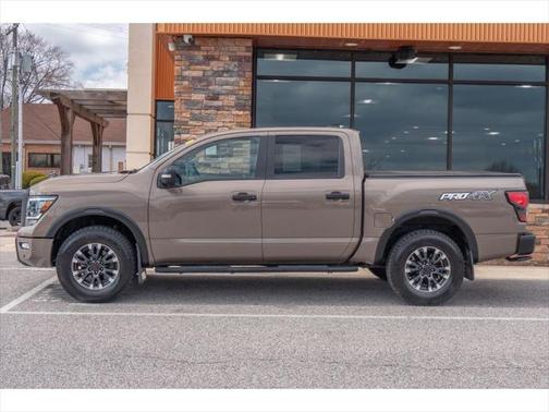 2022 Nissan Titan PRO-4X