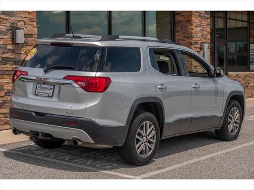 2019 GMC Acadia SLE-2