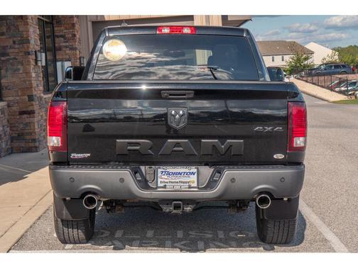 2021 RAM 1500 Classic SLT