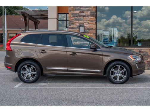 2015 Volvo XC60 T6 Platinum