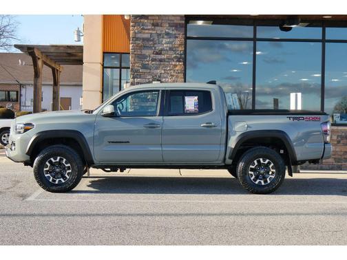 2023 Toyota Tacoma TRD Off Road