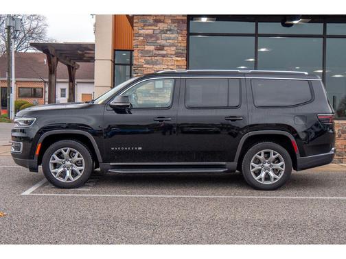 2022 Jeep Wagoneer Series I 4x4