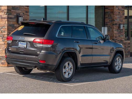 2016 Jeep Grand Cherokee Laredo
