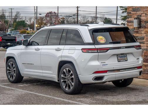 2022 Jeep Grand Cherokee Overland