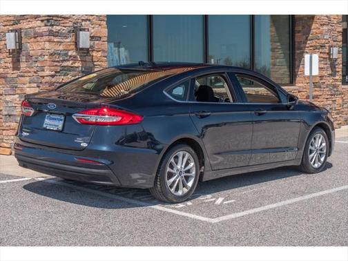 2020 Ford Fusion Hybrid SE