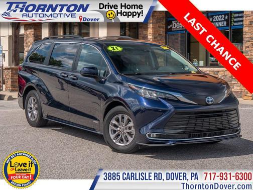 2021 Toyota Sienna XLE 8 Passenger