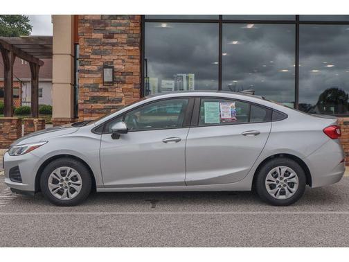 2019 Chevrolet Cruze LS