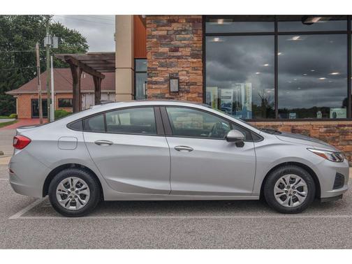 2019 Chevrolet Cruze LS