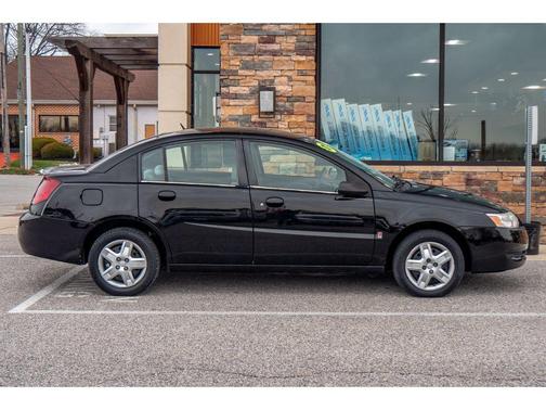 2007 Saturn Ion 2