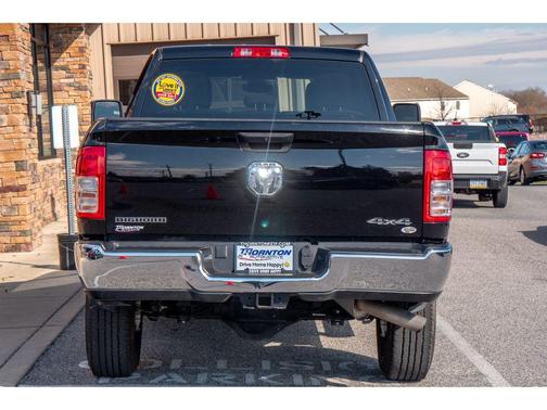 2024 RAM 2500 Big Horn Crew Cab 4x4 6'4' Box