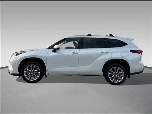 2022 Toyota Highlander Limited