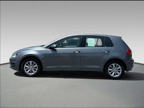 Platinum Gray Metallic 2016 Volkswagen Golf TSI S 4-Door