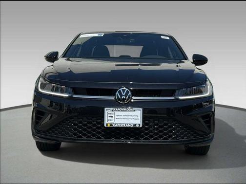 Deep Black 2025 Volkswagen Jetta 1.5T Sport