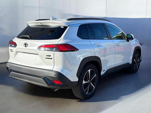 2024 Toyota Corolla Hybrid SE