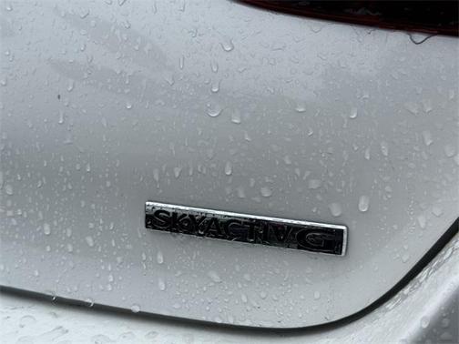 2025 Mazda Mazda3 FWD w/Preferred Package