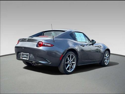 Machine Gray Metallic 2022 Mazda MX-5 Miata RF Grand Touring