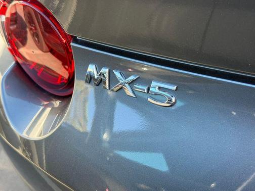 Machine Gray Metallic 2022 Mazda MX-5 Miata RF Grand Touring