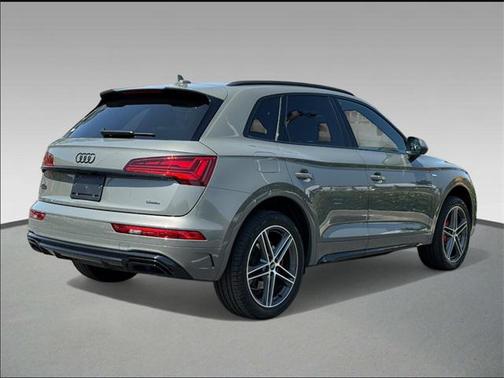 2024 Audi Q5 e 55 S line Premium Plus