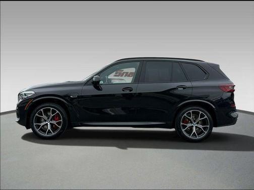 Black Sapphire Metallic 2023 BMW X5 PHEV xDrive45e